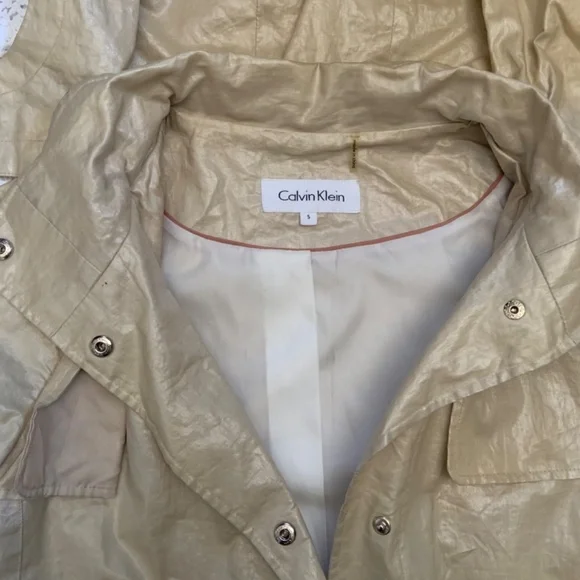 Calvin Klein cream/white rain trench coat - Picture 4 of 7